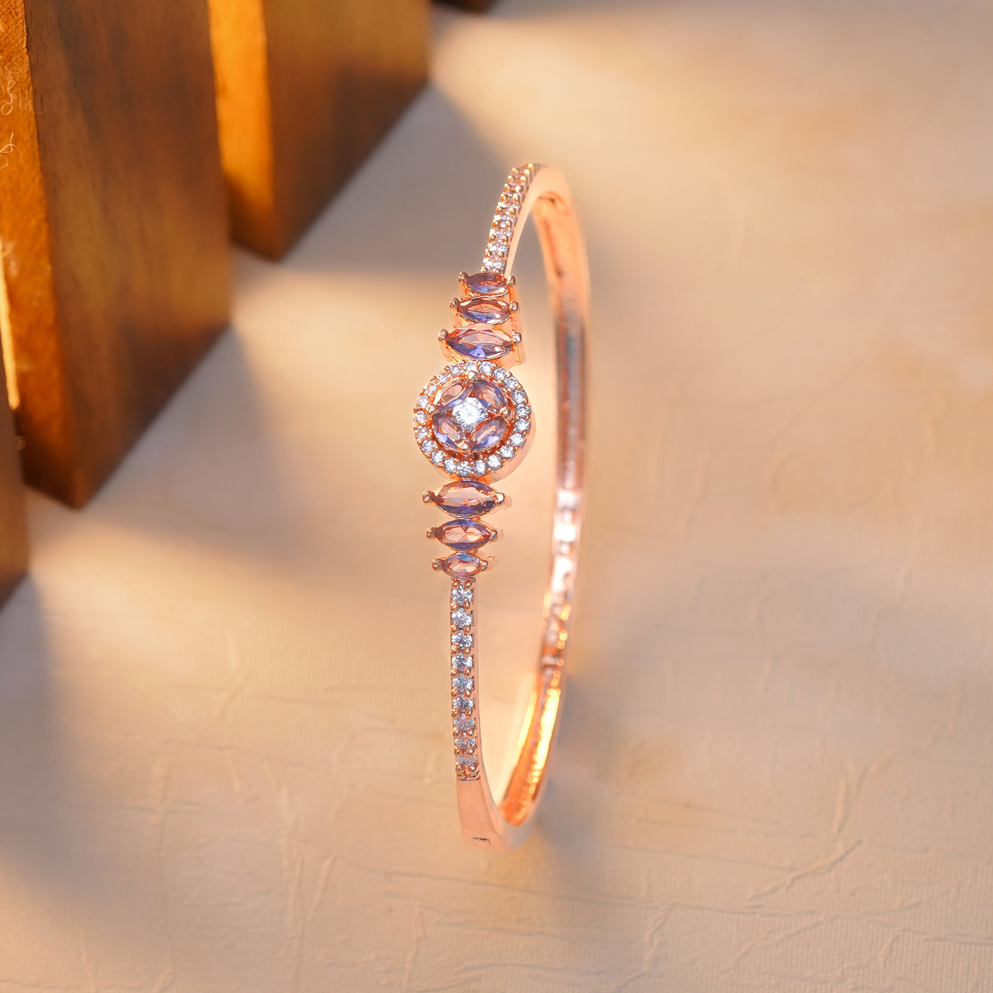 Glamour Glow Diamond Link Bracelet