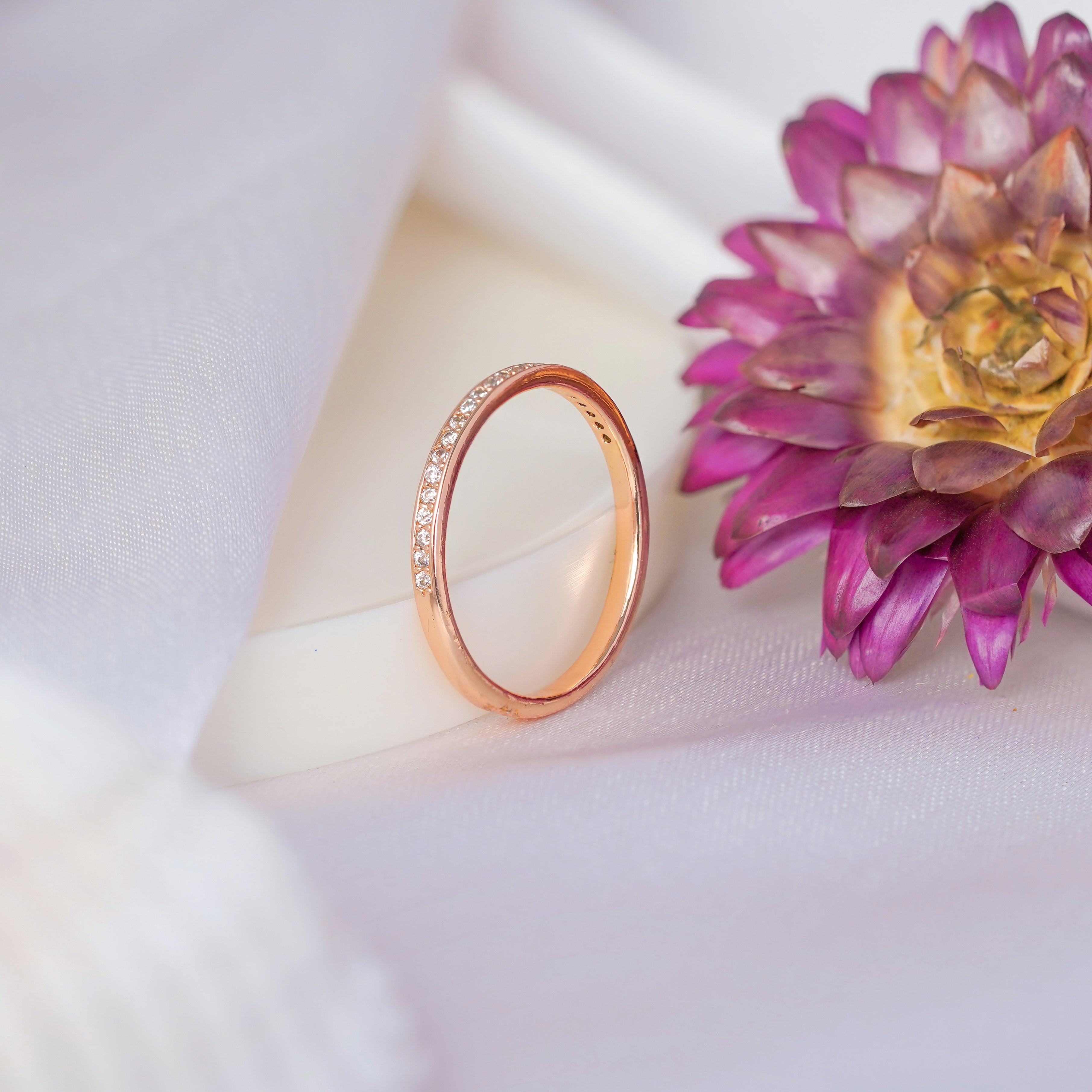 Jewelsium Rose Gold Designer Ring: Where Style Meets Perfection