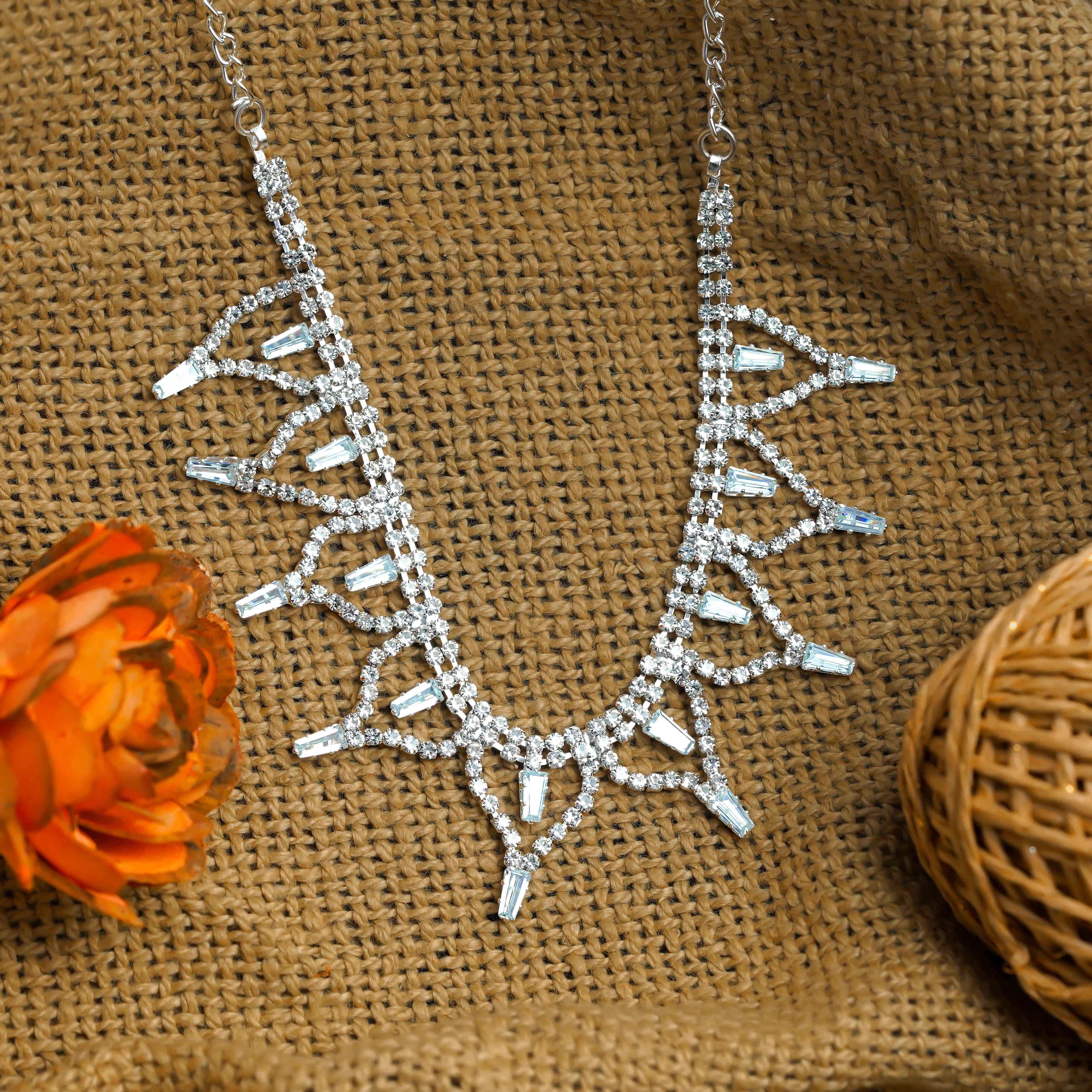 Timeless Glamour: Elevate Your Style with Classic Necklace Sets
